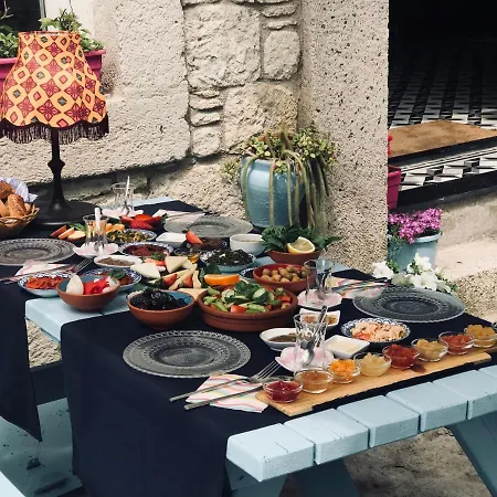 Rue D'azur فندق 3*